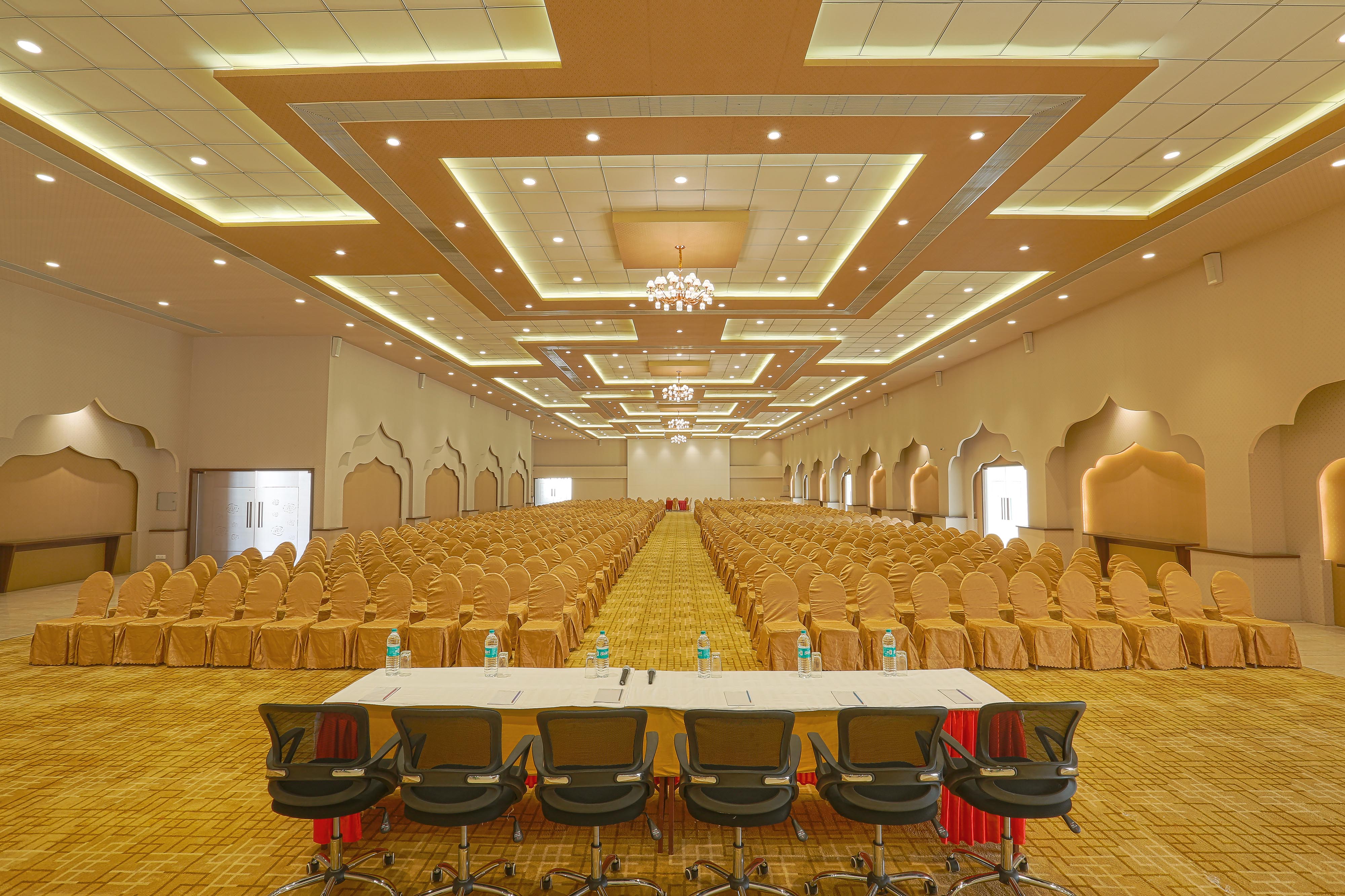 Creating the Perfect Night Event Atmosphere with Lighting